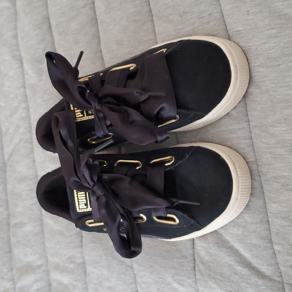 Womens Puma Sneakers Suede
